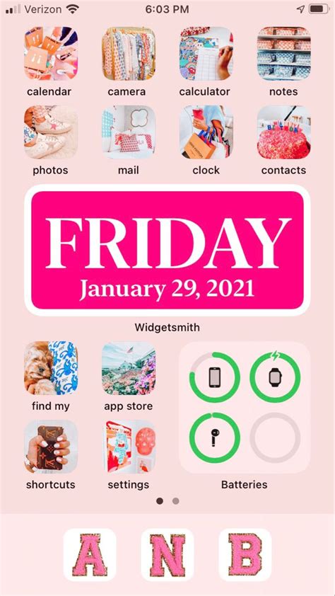 You can personalize your home screen with all kinds of cute emojis and fun smiley faces and make your phone cooler. . Preppy apps